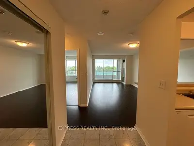 Condo Apartment in Toronto