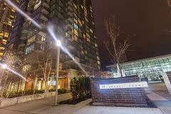 11 Brunel Court 2502, Toronto C01, ON M5V 3Y3