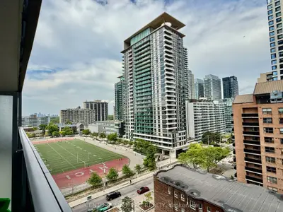 Condo Apartment in Toronto