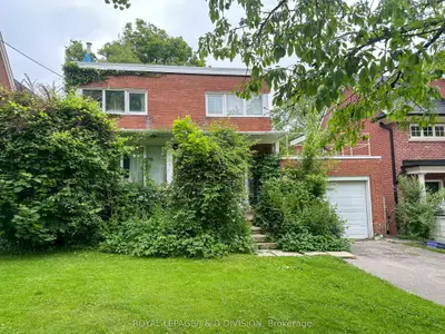 Detached in Toronto