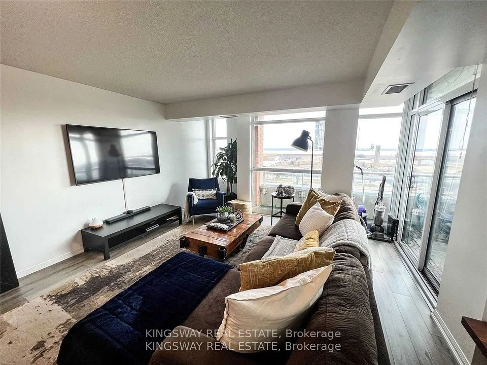 65 East Liberty Street 805, Toronto C01, ON M6K 3R2