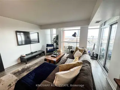 Condo Apartment in Toronto