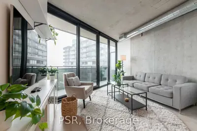 Condo Apartment in Toronto