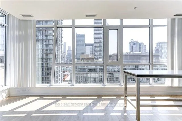 199 Richmond Street W 1604, Toronto C01, ON M5V 0H4