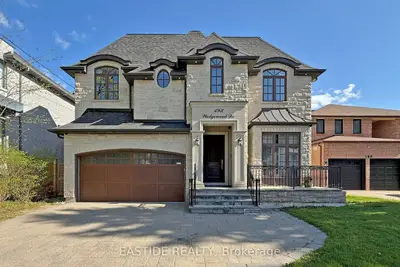 Detached in Toronto