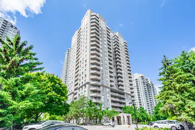 Condo Apartment in Toronto
