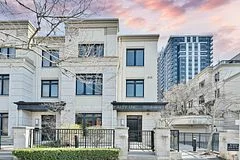 Condo Townhouse in Toronto