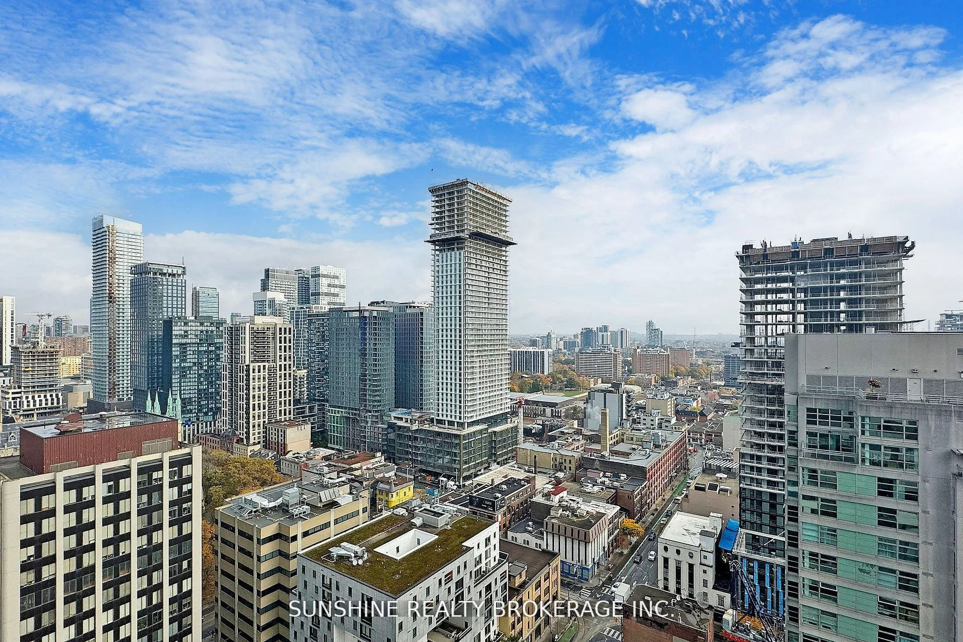 25 Richmond Street E 2402, Toronto C08, ON M5C 0A6