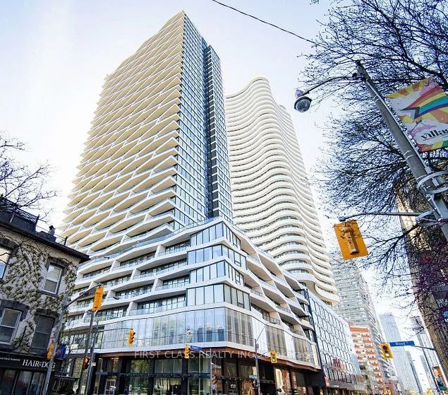 85 Wood Street 2908, Toronto C08, ON M4Y 0E8