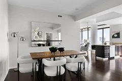 832 Bay Street 4405, Toronto C01, ON M5S 1Z6