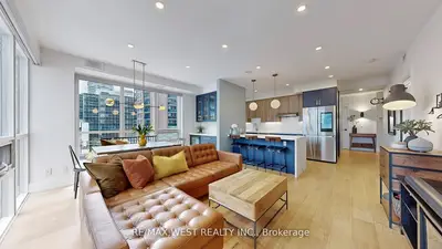 Condo Apartment in Toronto