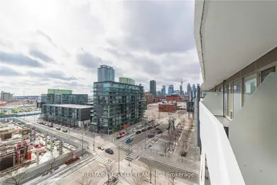Condo Apartment in Toronto