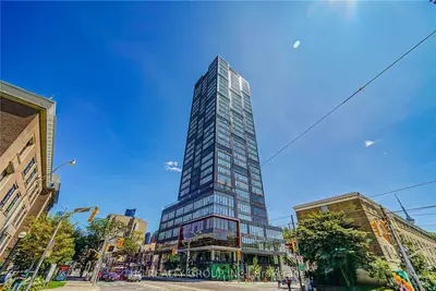 Condo Apartment in Toronto