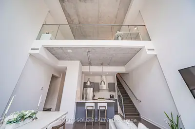 Condo Apartment in Toronto