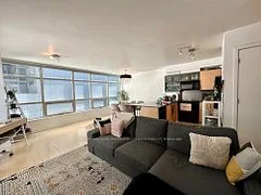 350 Wellington Street W 314, Toronto C01, ON M5V 3W9