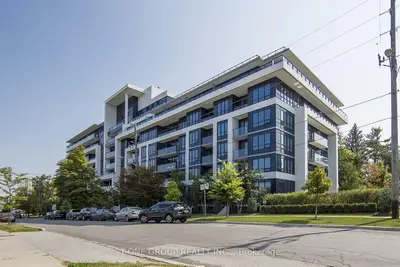 Condo Apartment in Toronto