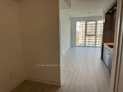30 Inn On The Park Drive 3701, Toronto C13, On M3c 0p8