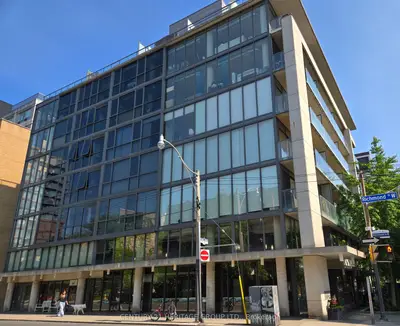 Condo Apartment in Toronto