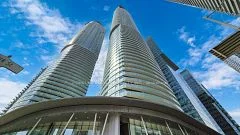 12 York Street 411, Toronto C01, On M5j 2z2
