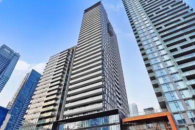 Condo Apartment in Toronto