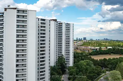 Condo Apartment in Toronto