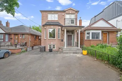 Detached in Toronto