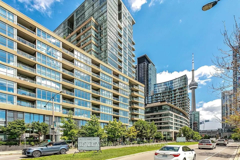10 Capreol Court 1029, Toronto C01, ON M5V 4B3