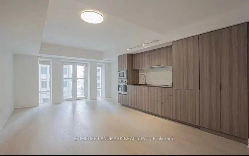 955 Bay Street 713, Toronto C01, ON M5S 2A2