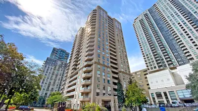 Condo Apartment in Toronto