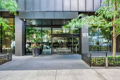 Condo Apartment in Toronto