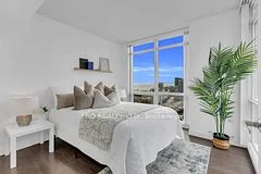 11 Brunel Court 2903, Toronto C01, ON M5V 3Y3