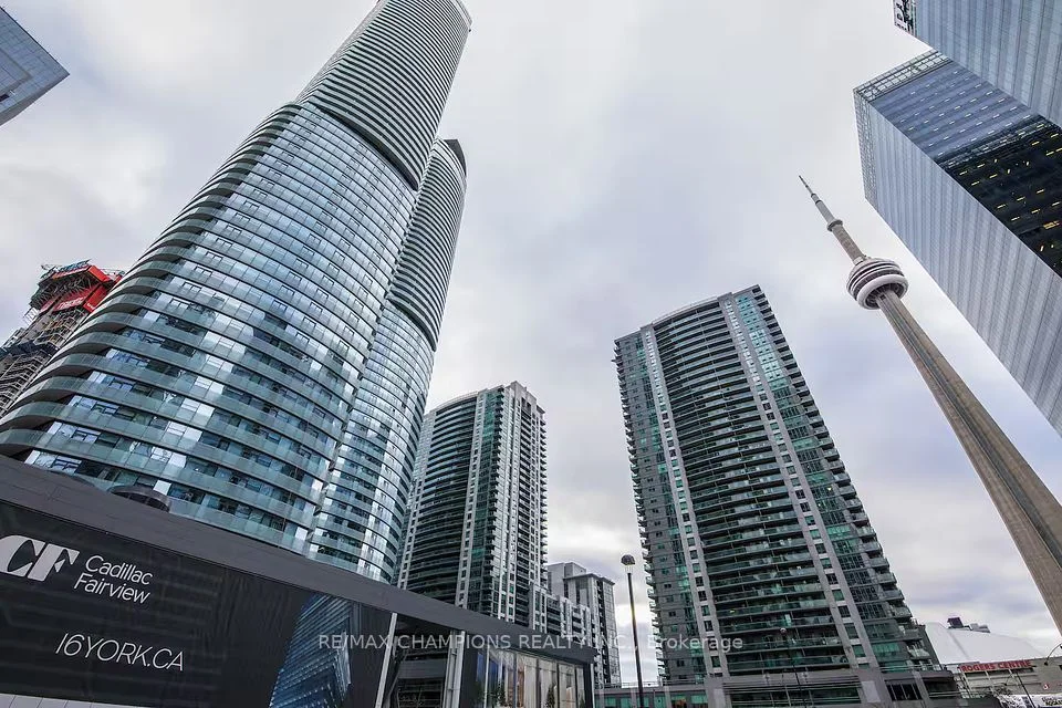 14 York Street 5104, Toronto C01, ON M5J 2Z2