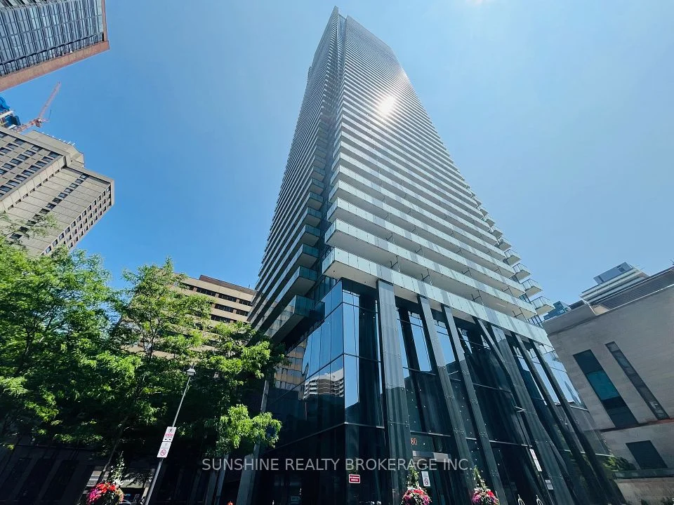 1080 Bay Street 5208, Toronto C01, ON M5S 0A5