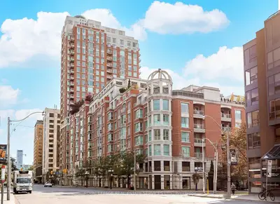 Condo Apartment in Toronto