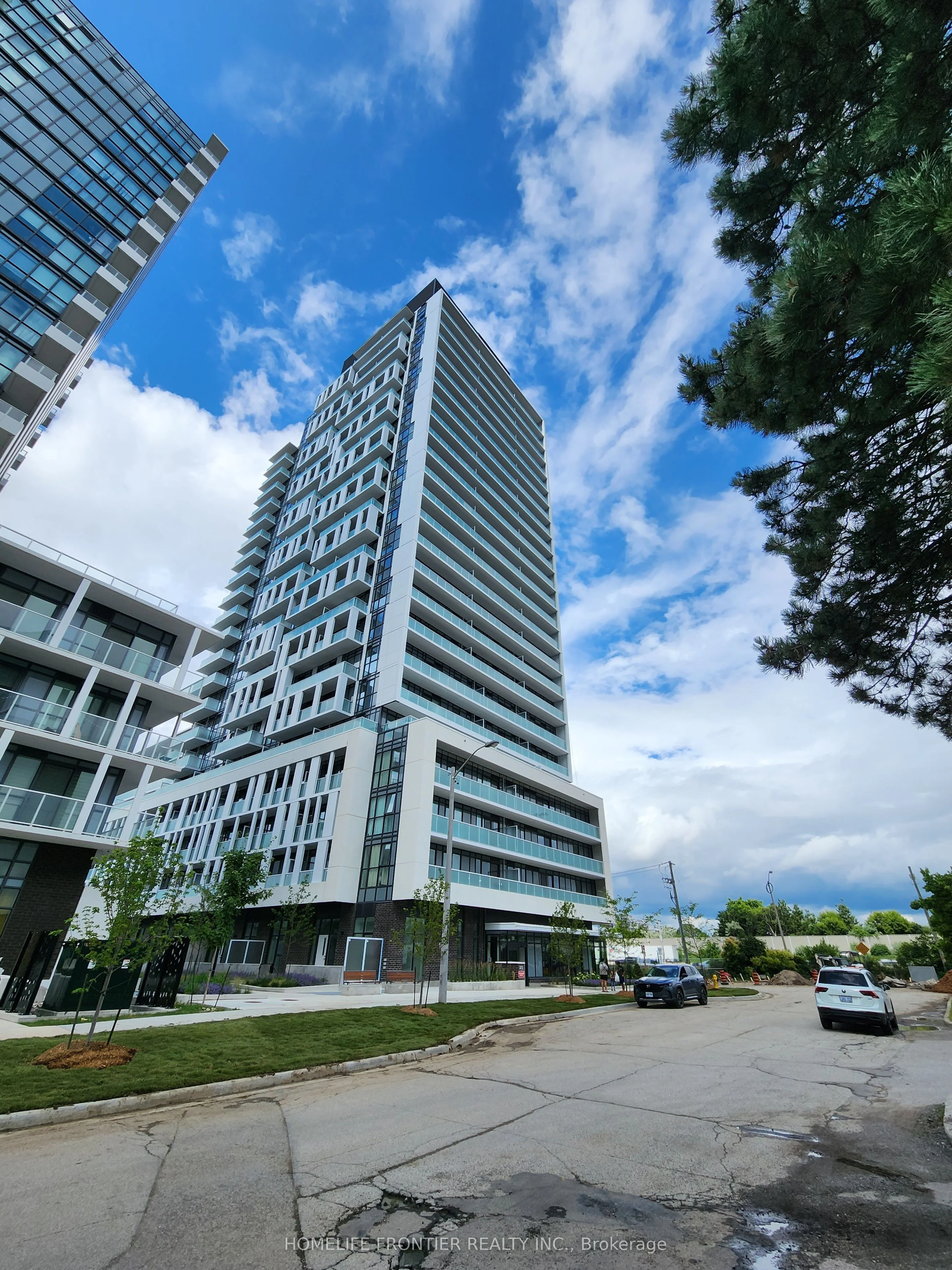 188 Fairview Mall Drive 2106, Toronto C15, On M2j 0h7