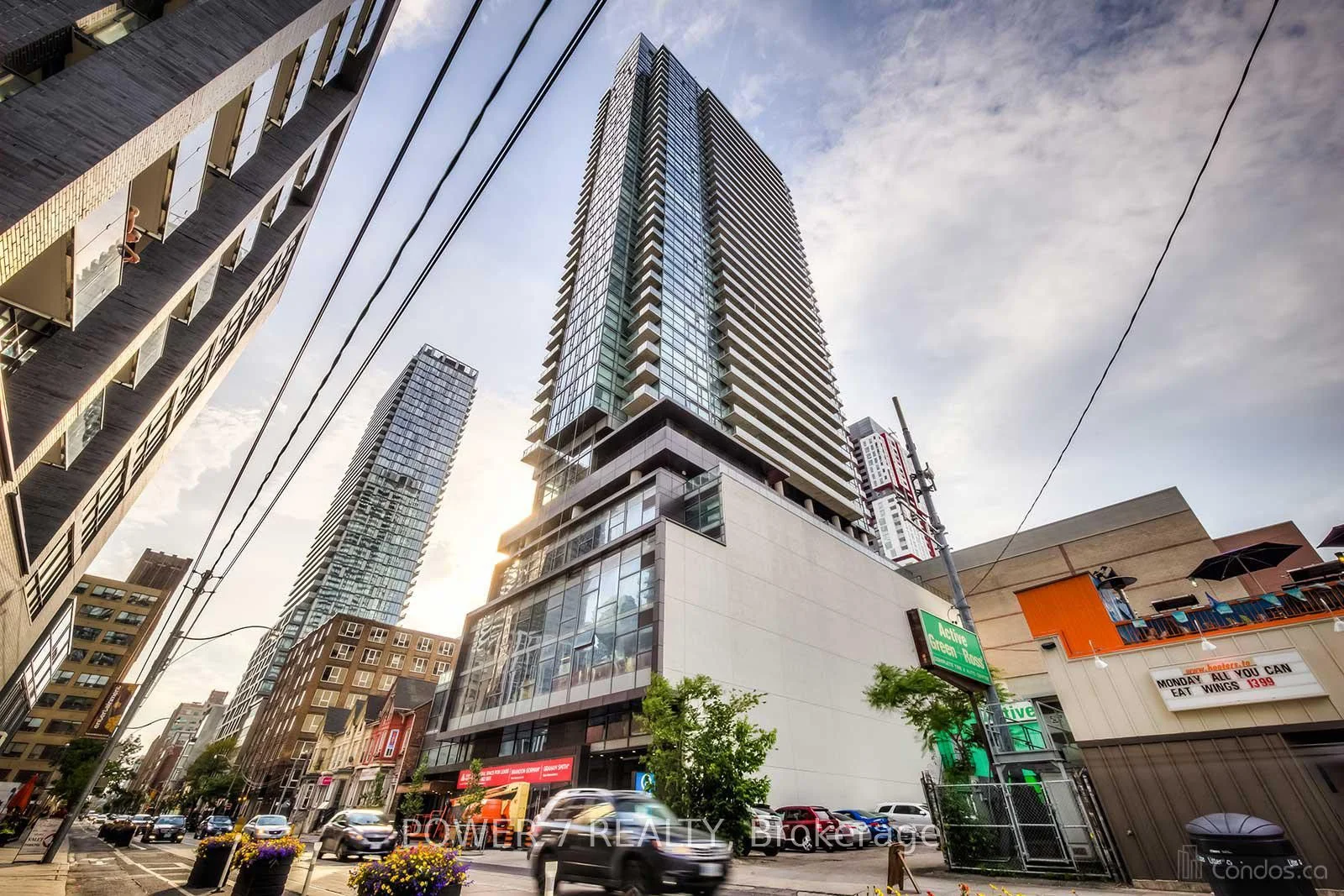 290 Adelaide Street 1903, Toronto C01, On M5v 1p6