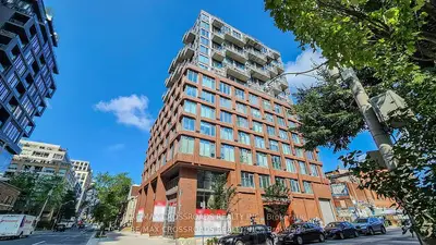 Condo Apartment in Toronto