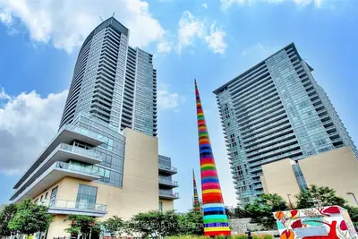 Condo Apartment in Toronto