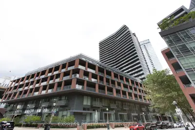 Condo Apartment in Toronto