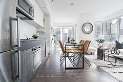 68 Shuter Street 2305, Toronto C08, On M5b 0b4
