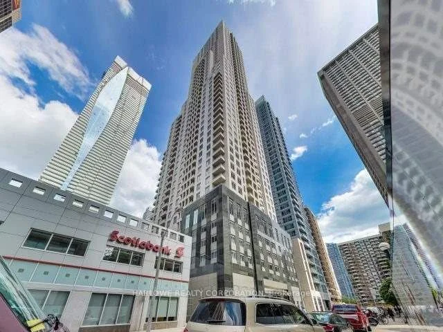 35 Balmuto Street 4003, Toronto C01, ON M4Y 0A3
