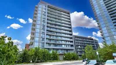 Condo Apartment in Toronto