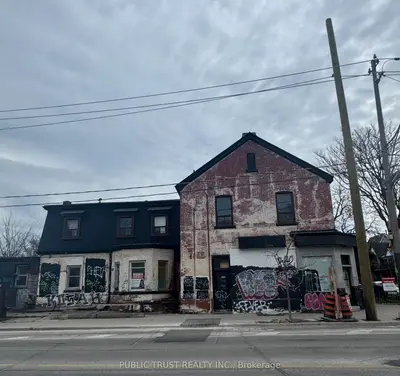 Semi-Detached in Toronto