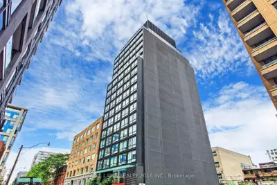 Condo Apartment in Toronto