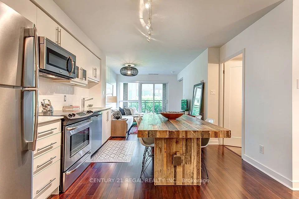 1169 Queen Street W N202, Toronto C01, ON M6J 0A4