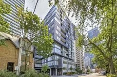 17 Dundonald Street 1002, Toronto C08, On M4y 1k3
