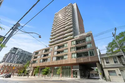 Condo Apartment in Toronto