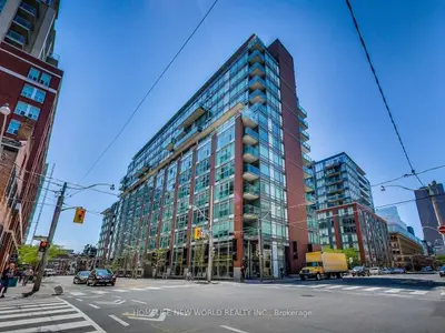 Condo Apartment in Toronto