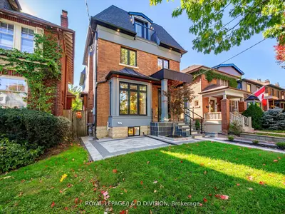 Detached in Toronto