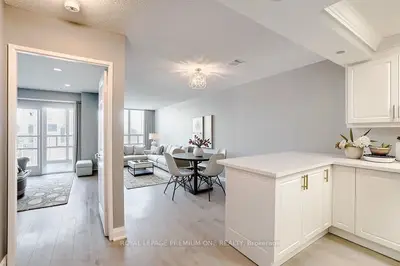 Condo Apartment in Toronto